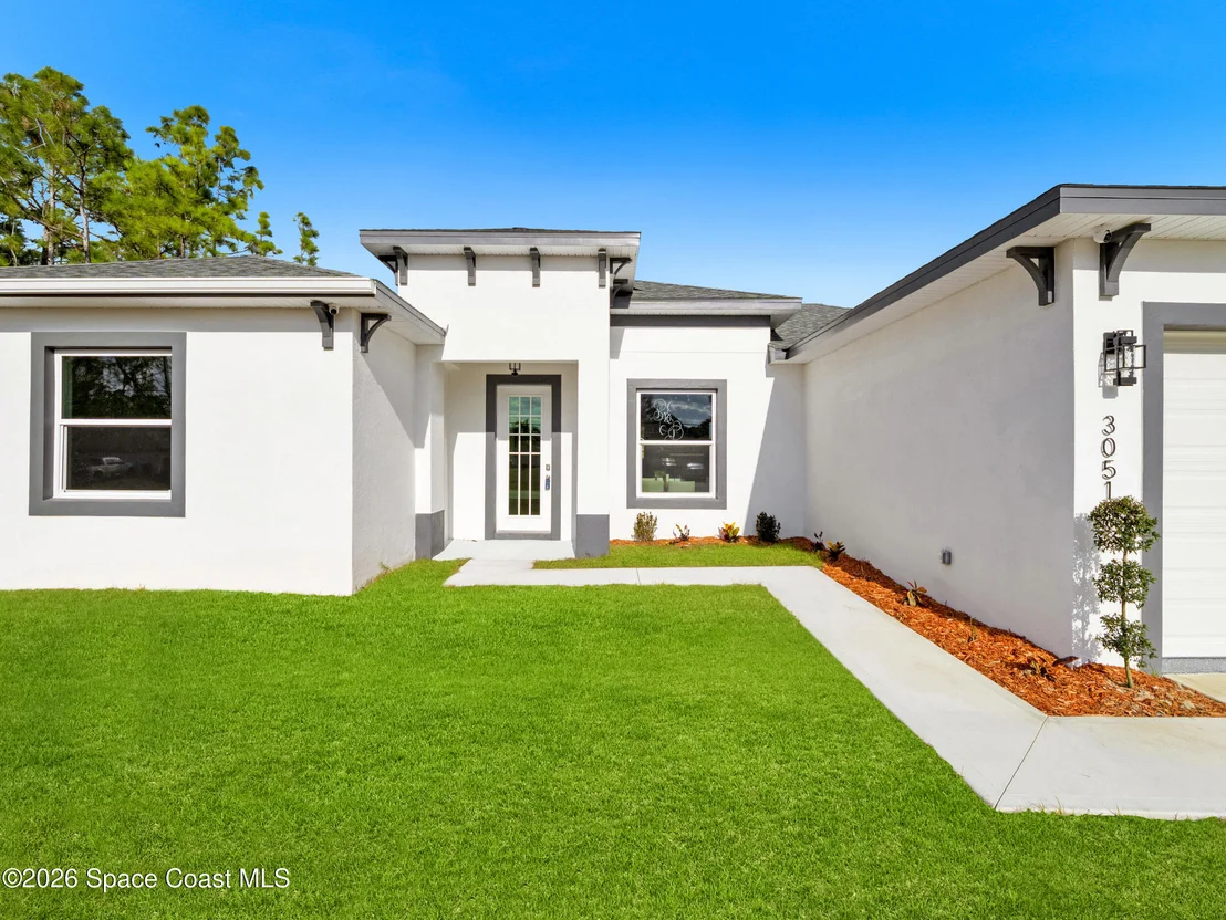 Photo of 3051 Eldron Boulevard SE