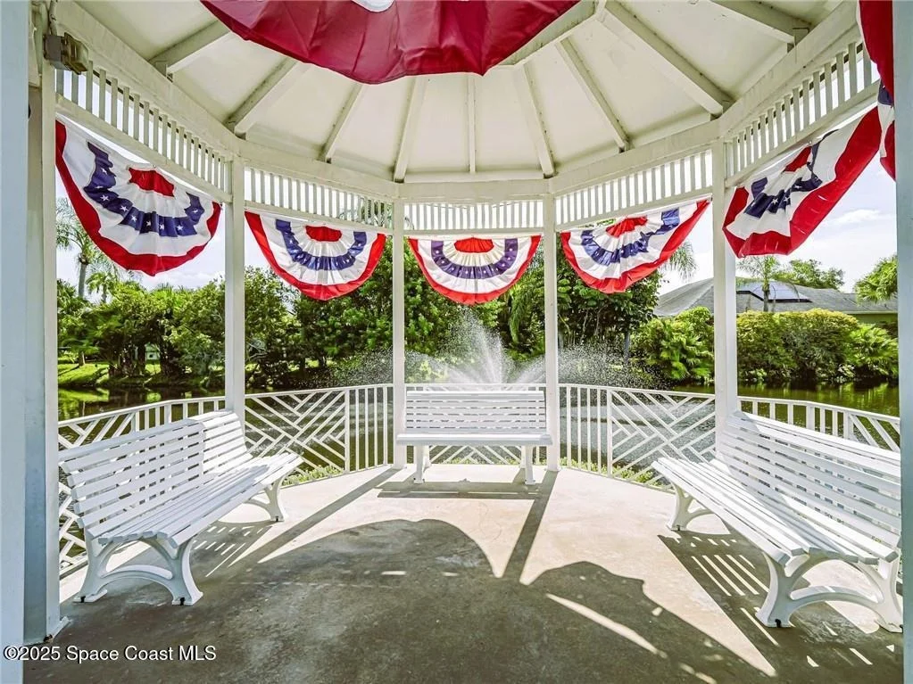 Photo of 3745 8th Lane