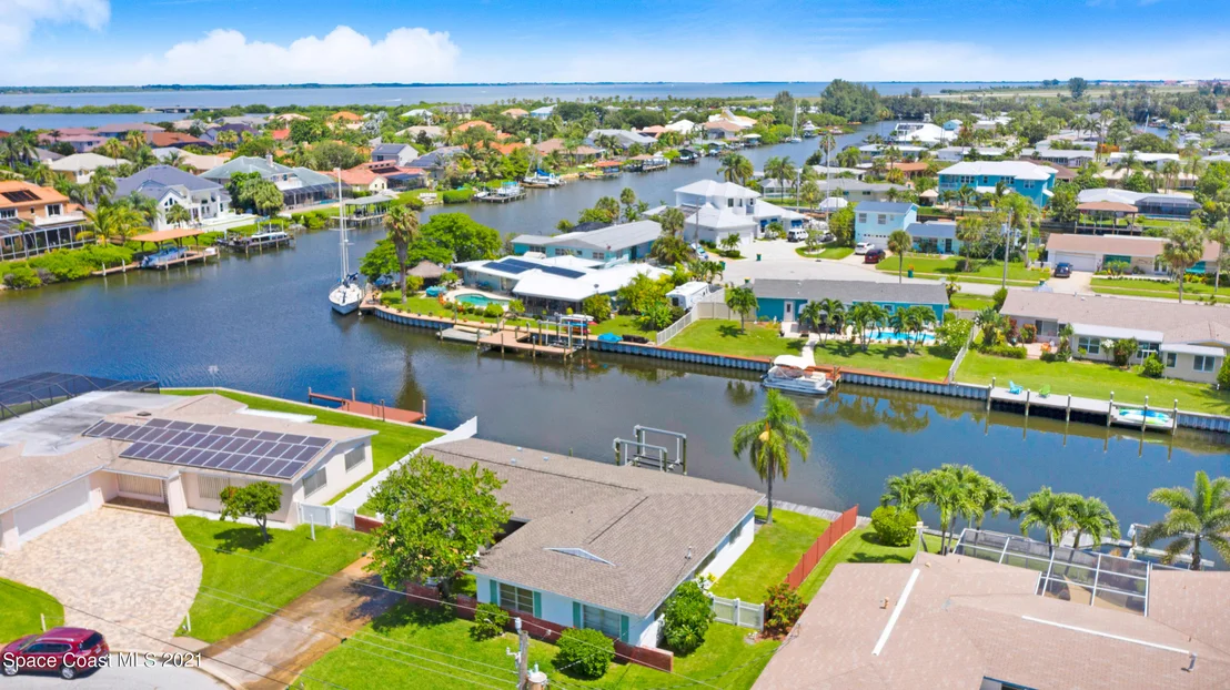 Photo of 485 Penguin Drive