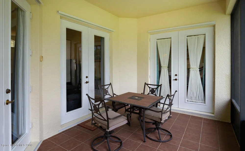 Photo of 1370 Whitman Drive