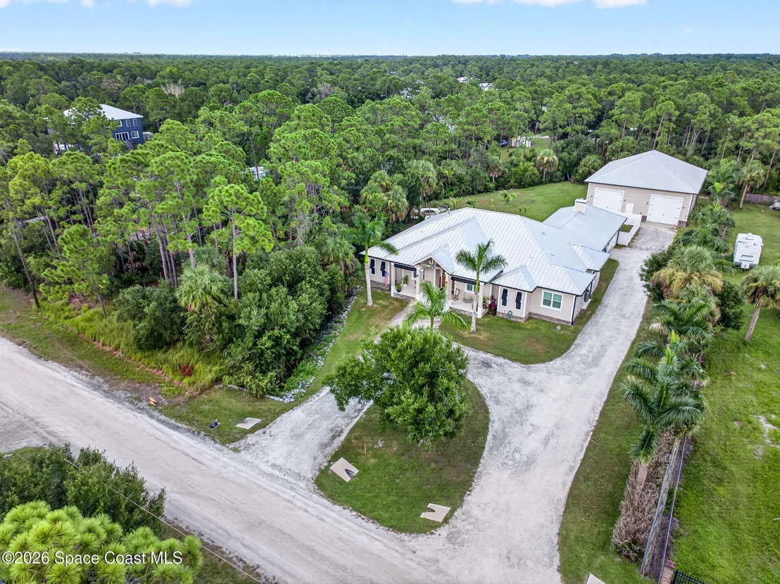 Photo of 3865 Reynolds Road