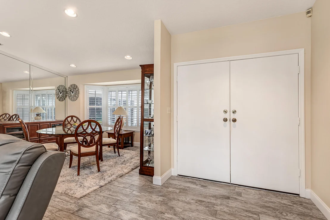 Photo of 1371 Silver Lake Drive