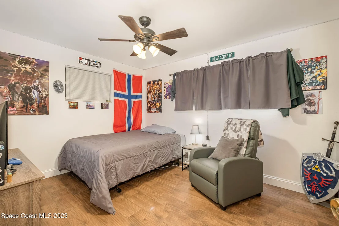 Photo of 609 Verbenia Drive