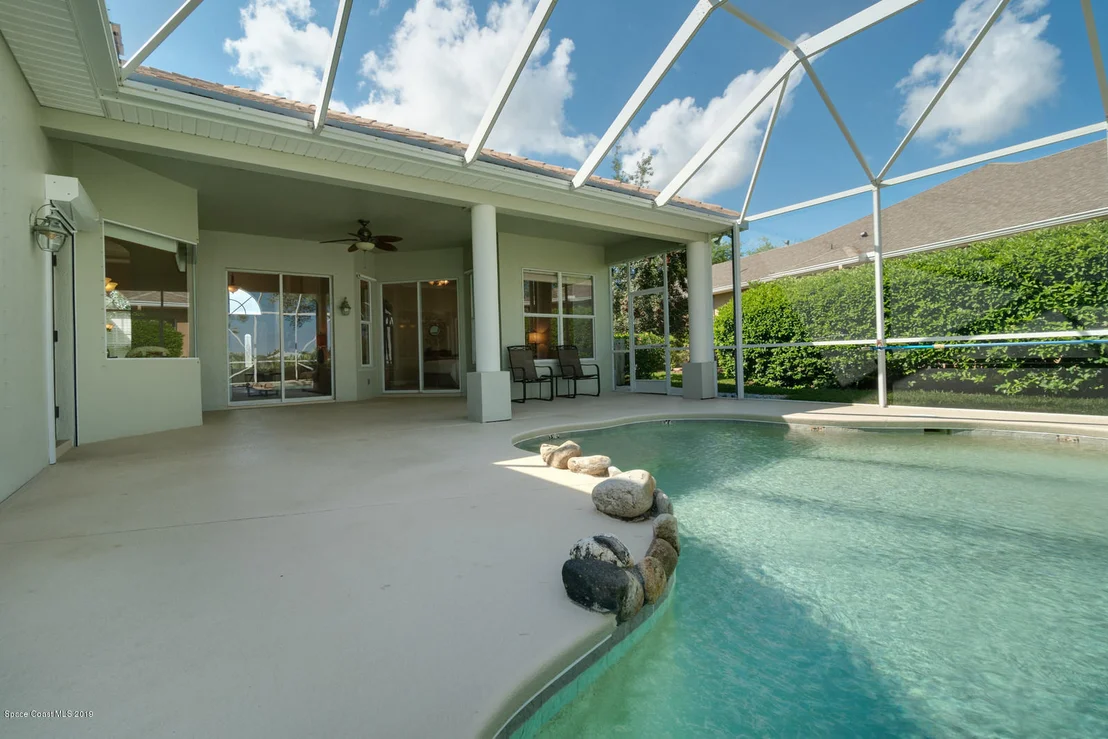 Photo of 1558 Auburn Lakes Drive