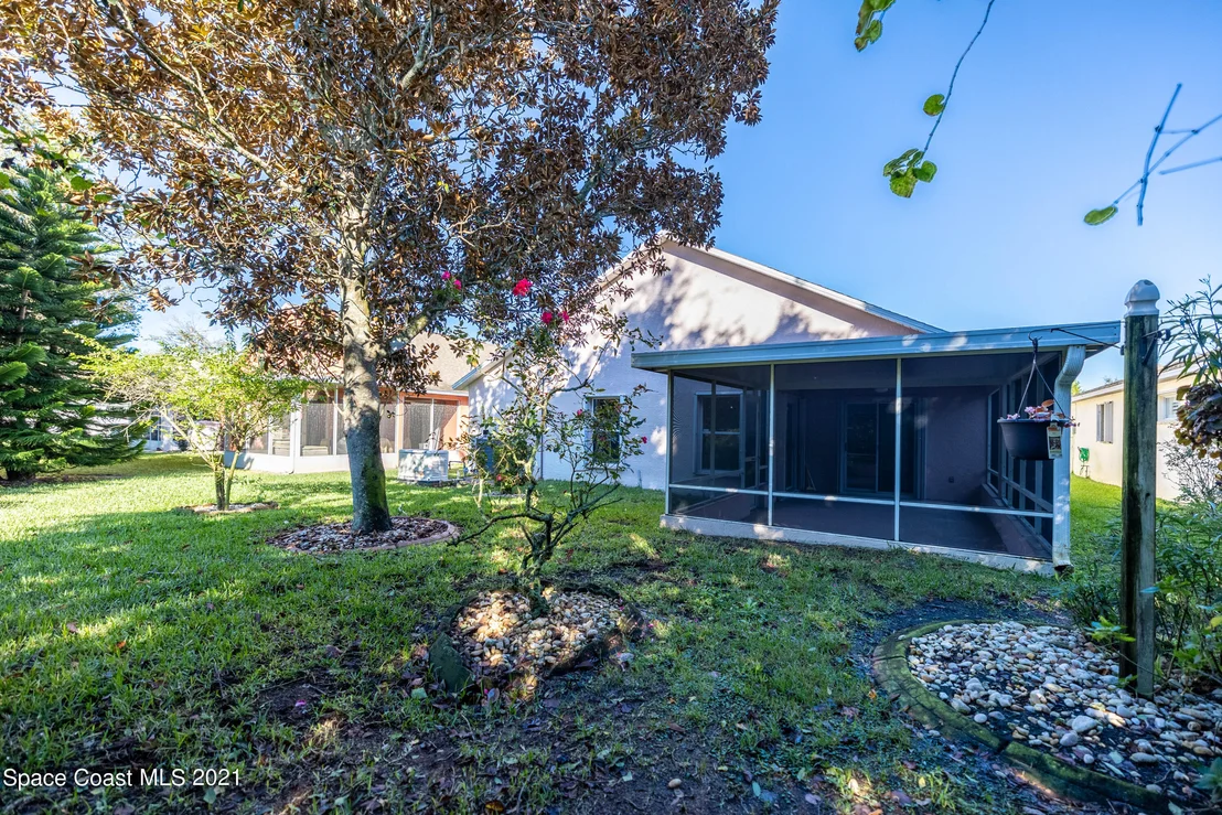 Photo of 2326 Hidden Pine Lane NE