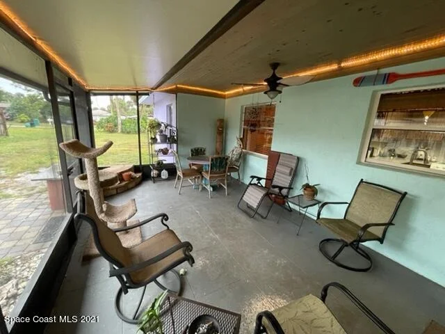 Photo of 405 Crescent Drive