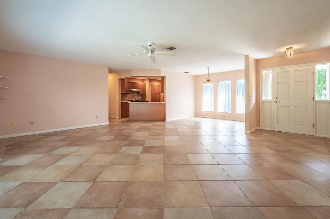 Photo of 320 Yuma Drive