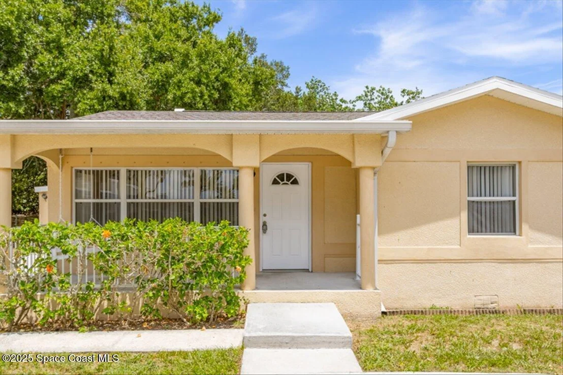 Photo of 1020 Seminole Drive