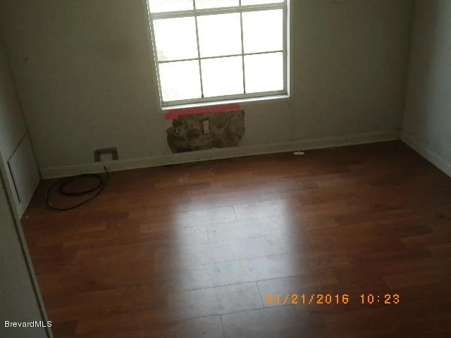 Photo of 5911 Cedar Lake Drive