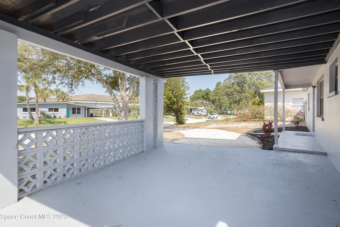 Photo of 34 Knollwood Drive