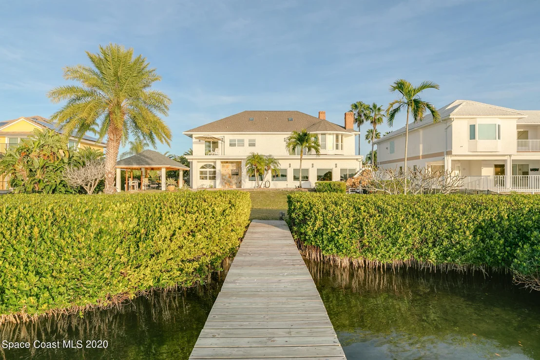 Photo of 466 Lanternback Island Drive