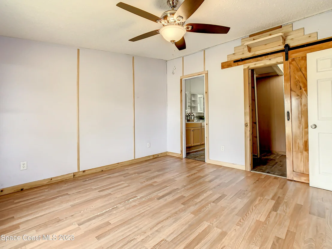 Photo of 9070 Mercury Drive
