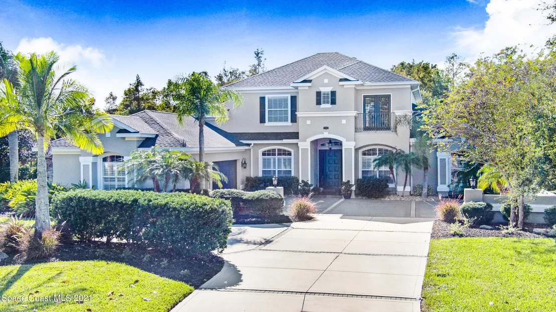 Photo of 882 Oak Park Drive