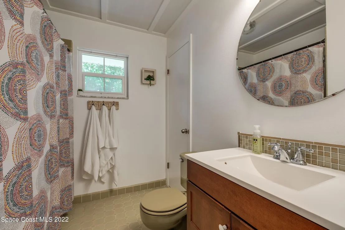 Photo of 3055 Fordham Road NE