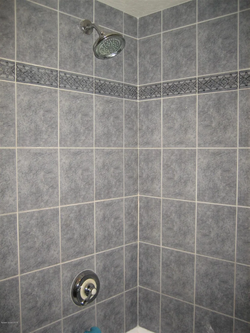 Photo of 1185 Sunnybrook Lane