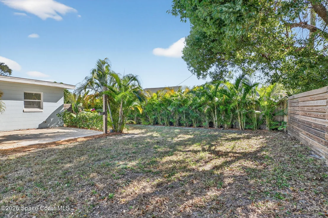 Photo of 1932 Cedarwood Drive