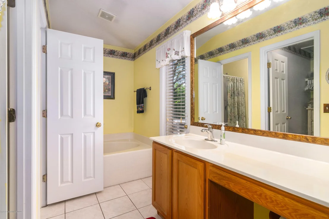 Photo of 2195 Myla Lane