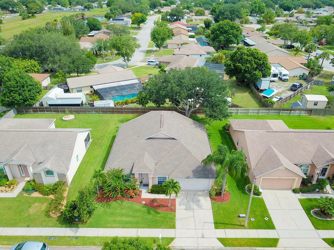Photo of 1670 Rustic Way