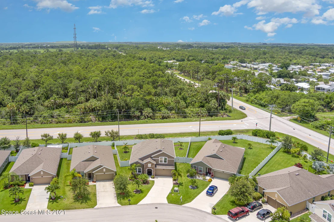 Photo of 8065 Westfield Circle