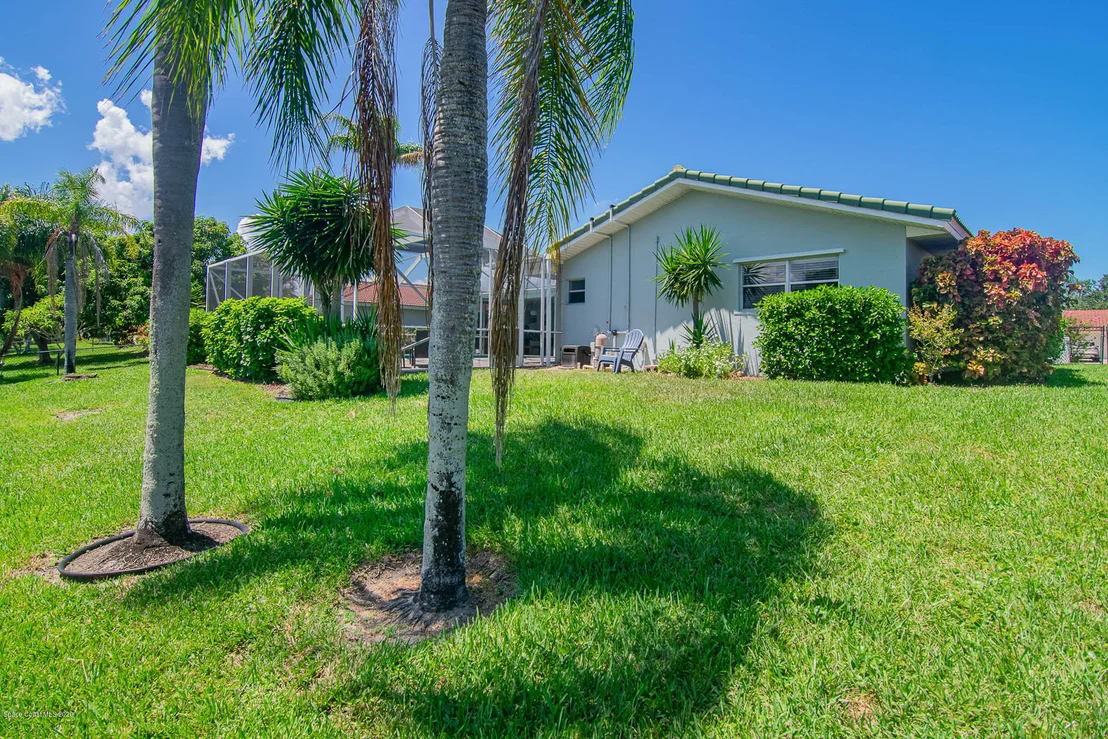 Photo of 485 Red Sail Way
