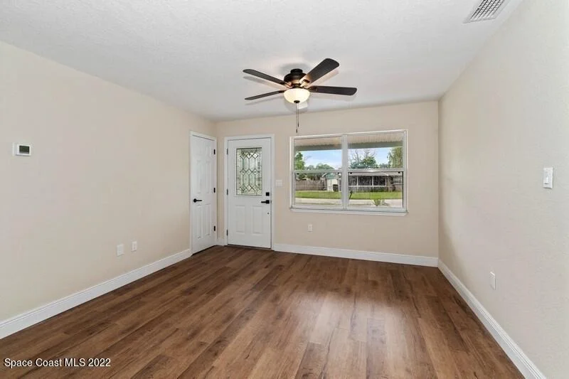 Photo of 1286 Hollywood Drive