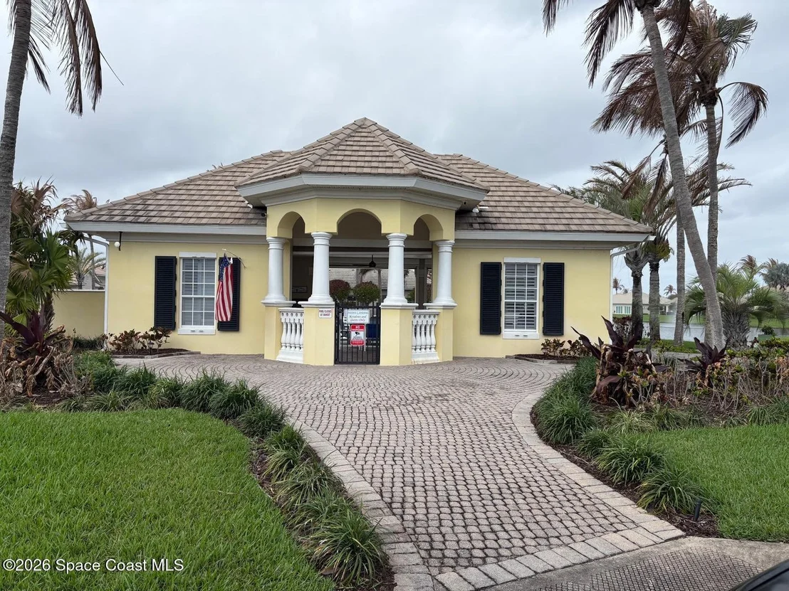 Photo of 383 Pentland Drive