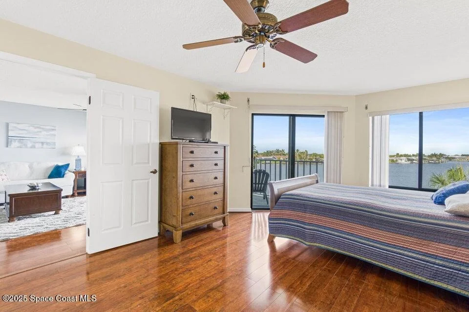 Photo of Unit 2303 at 1750 Commodore Boulevard