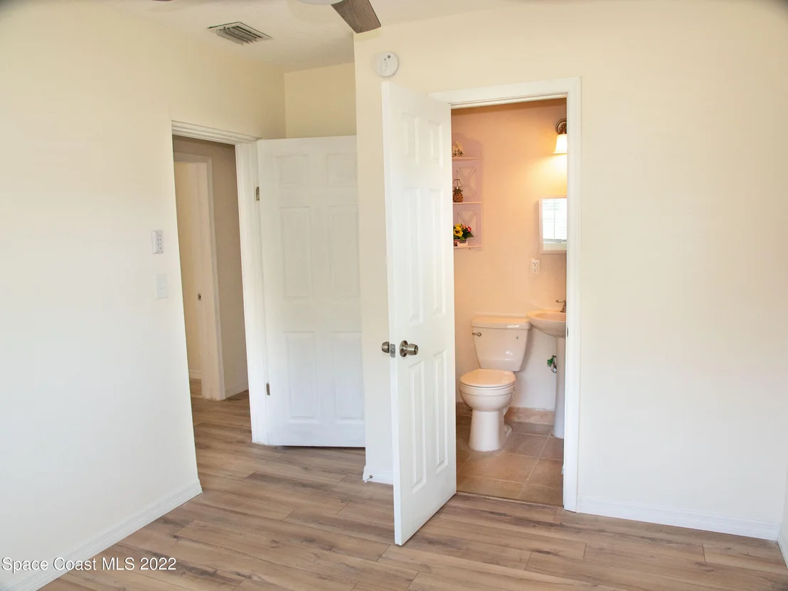 Photo of 1034 Carlton Drive