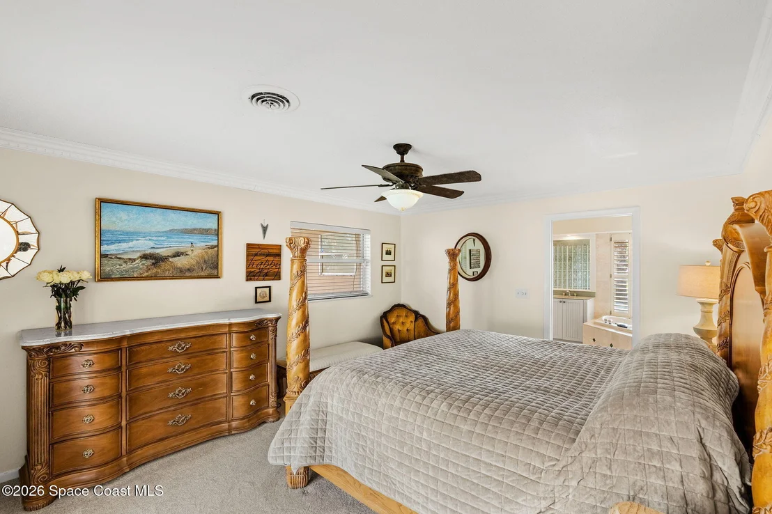 Photo of 704 Malibu Lane