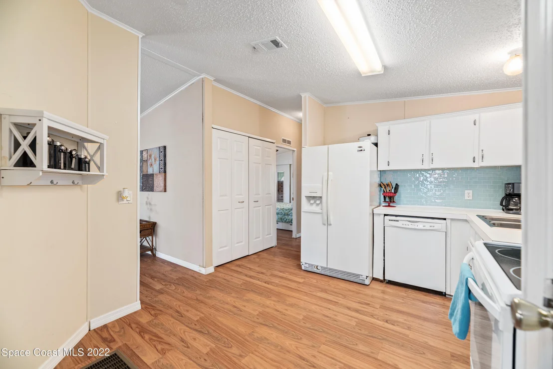 Photo of 7523 Boxelder Road