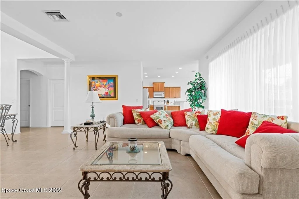 Photo of 303 Swallowtail Lane