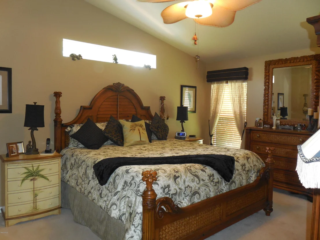 Photo of 2104 NE Spring Creek Circle