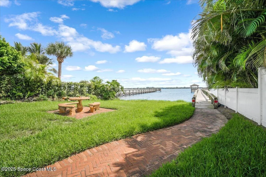 Photo of 110 River Woods Drive