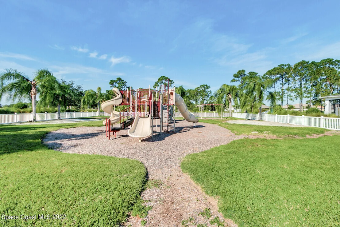 Photo of 336 Abernathy Circle