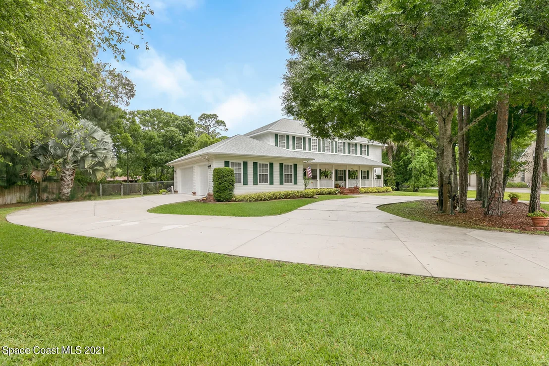 Photo of 2205 Pine Meadow Avenue