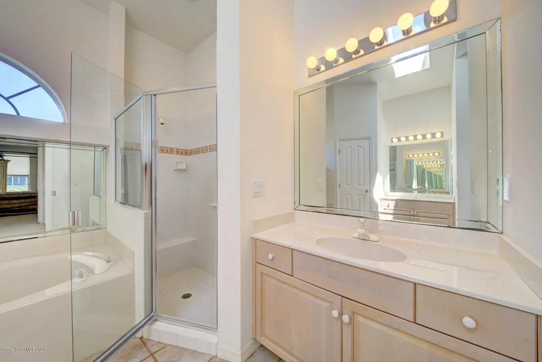 Photo of 1008 Fieldstone Drive