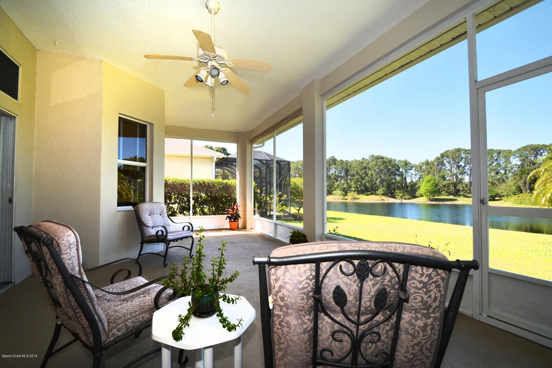 Photo of 865 Suntree Woods Drive