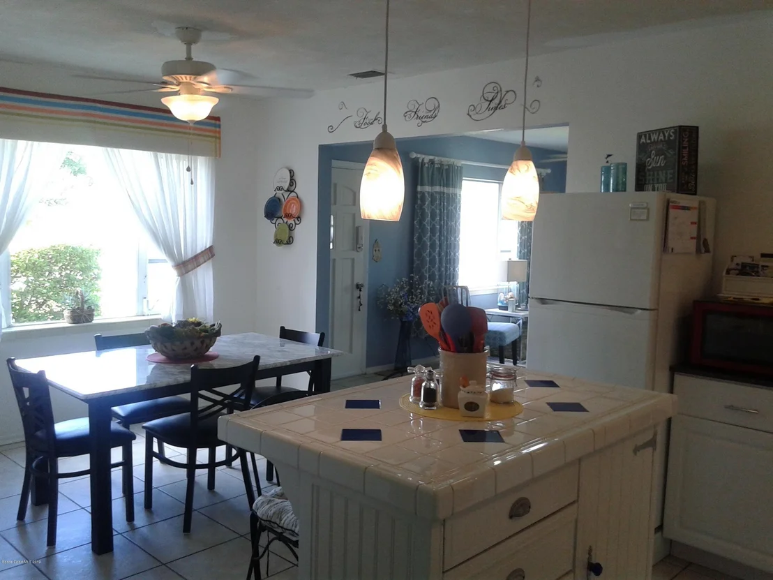 Photo of 724 Gardenia Drive