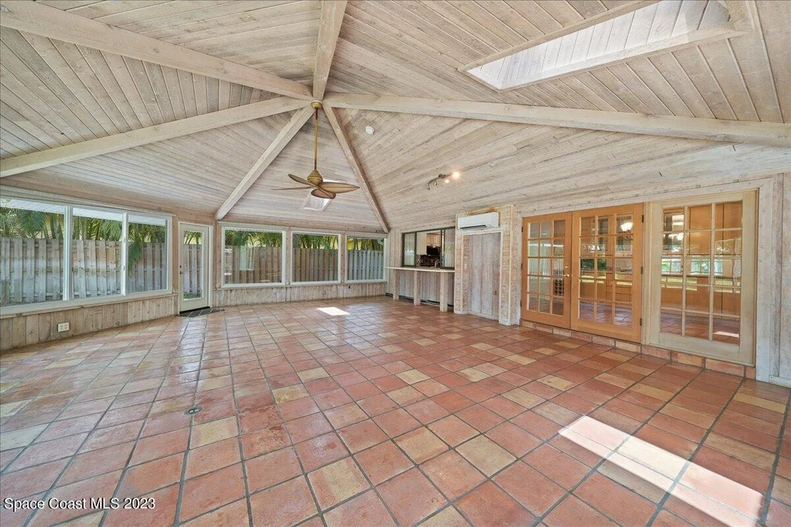 Photo of 1105 Magnolia Drive