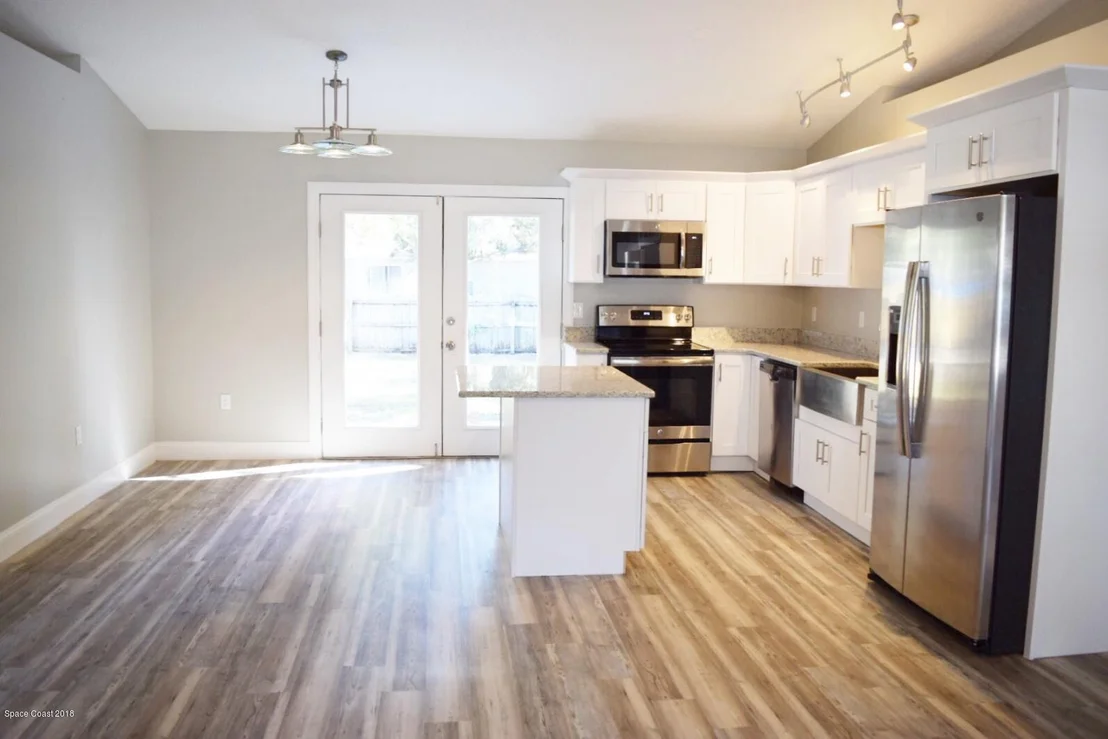 Photo of 6175 Degan Road