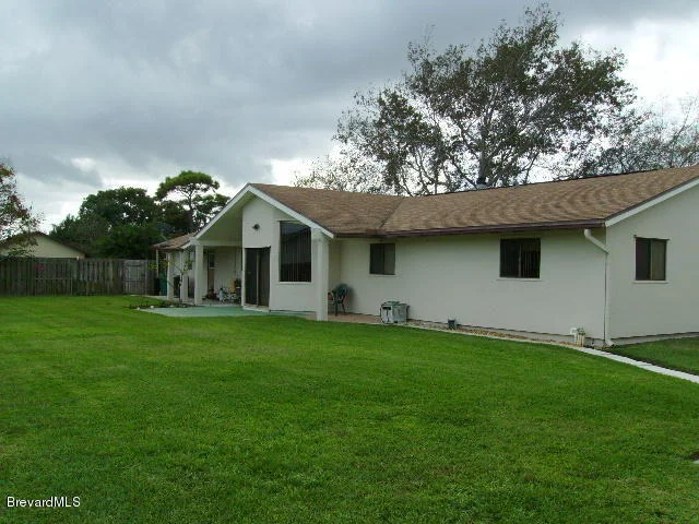 Photo of 3296 Fairview Drive