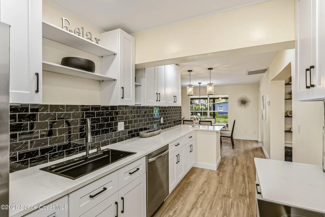 Photo of 2283 Saint Swithin Lane