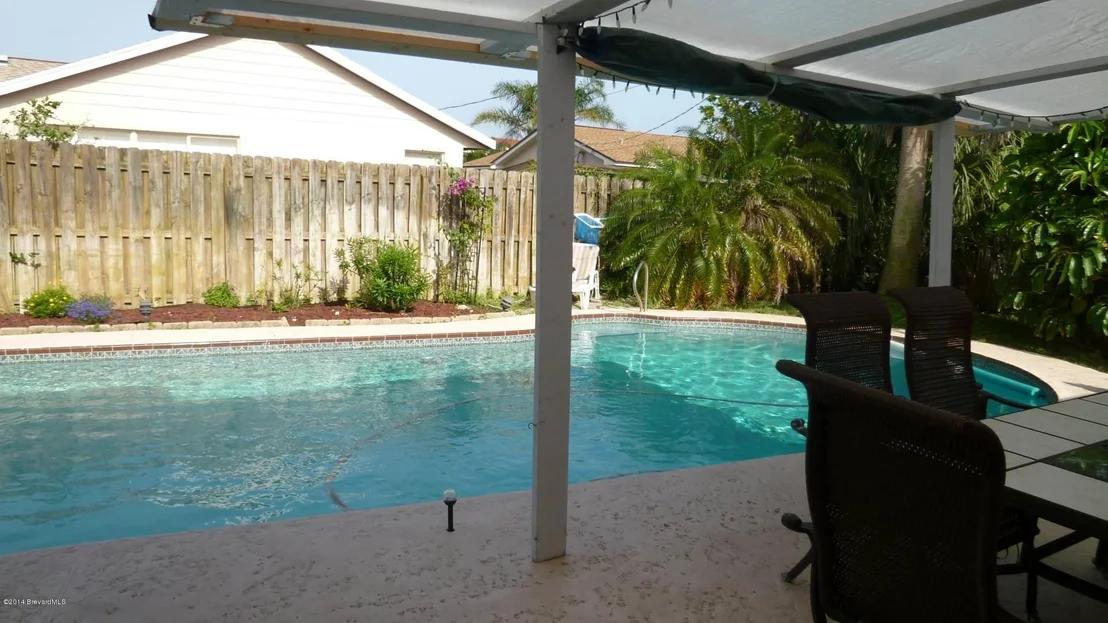 Photo of 615 Hibiscus Drive