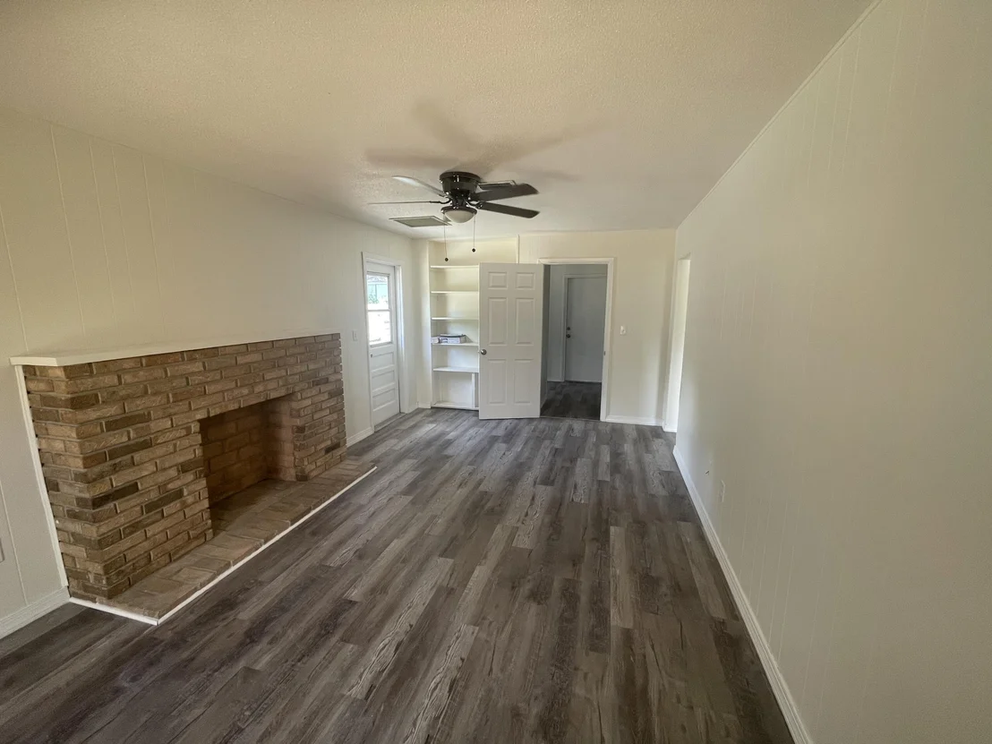 Photo of 1860 Augustine Drive