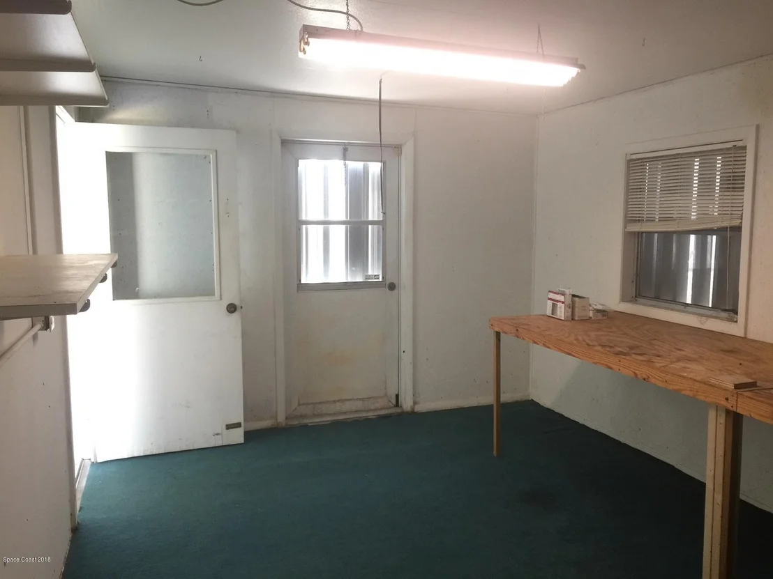 Photo of 851 Edwards Street NE