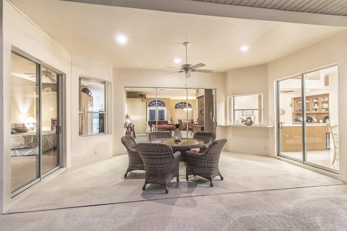 Photo of 735 Glengarry Drive