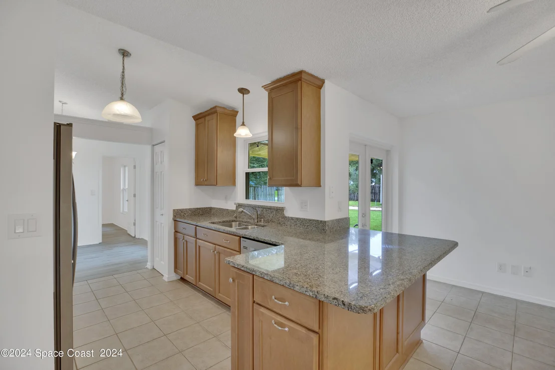 Photo of 4550 Robert Street