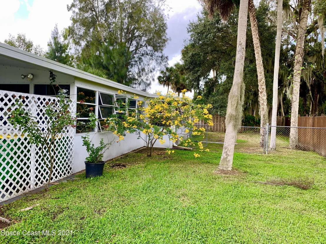Photo of 195 Maplewood Boulevard