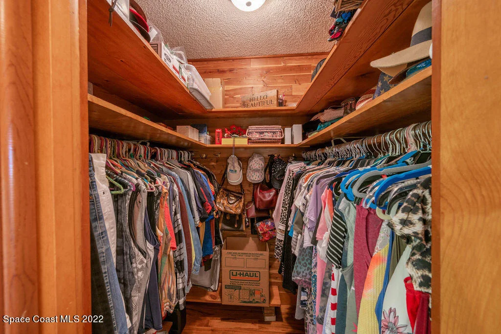 Photo of 3206 Buckingham Lane