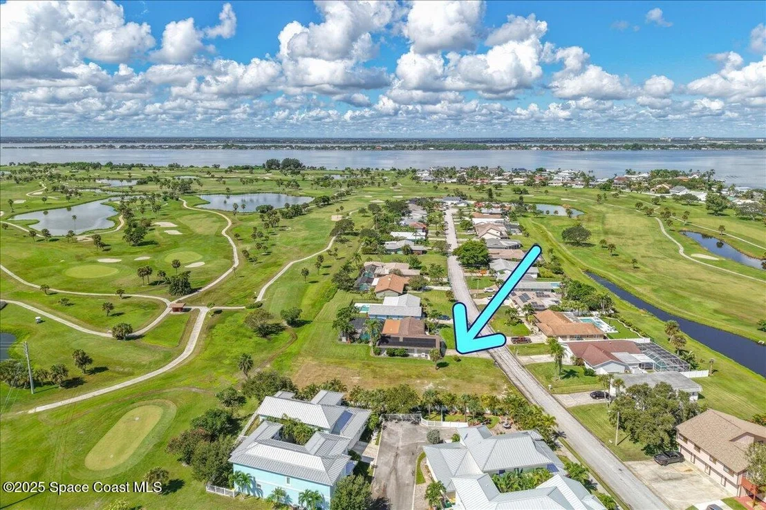 Photo of 10 Fairway Drive